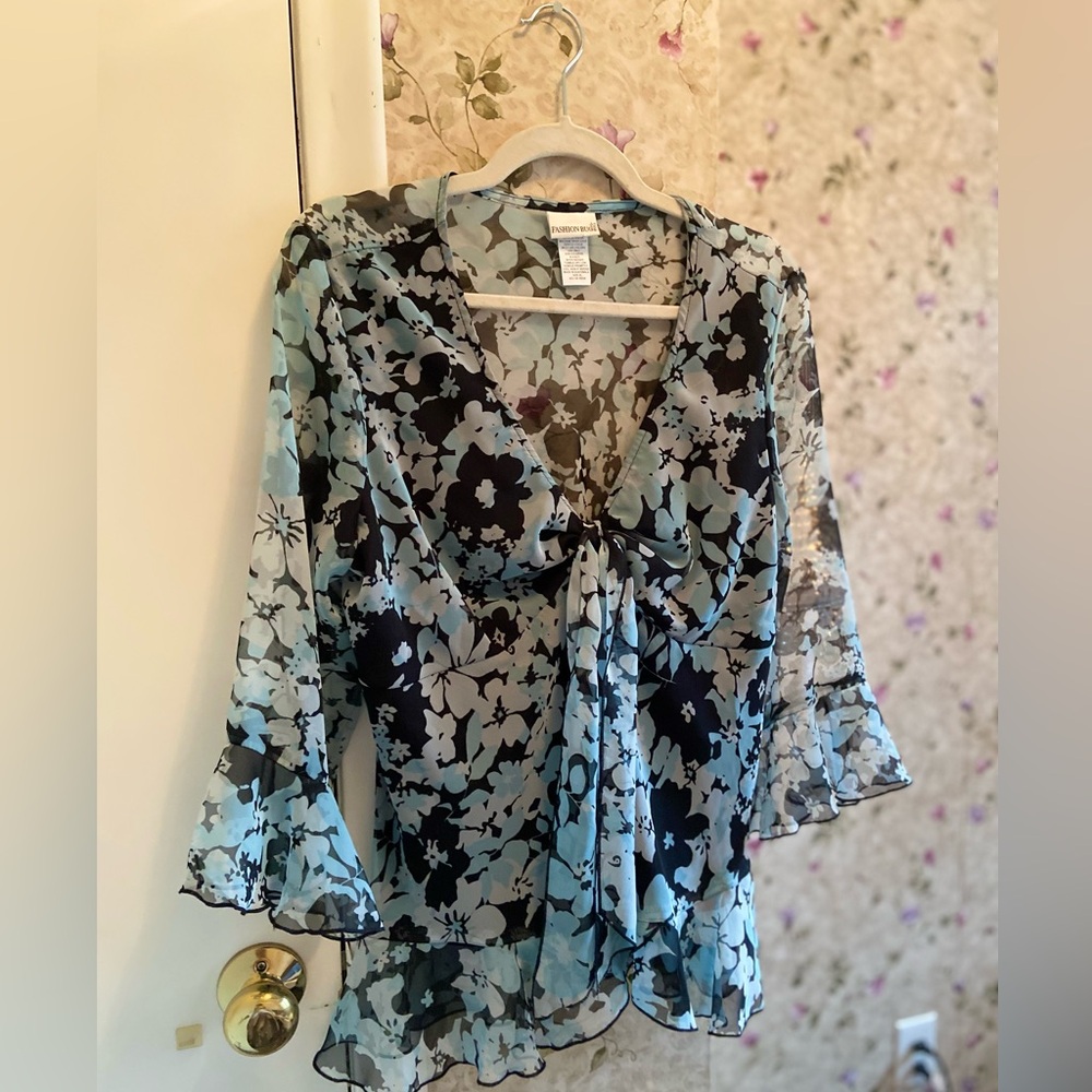 Small floral blouse